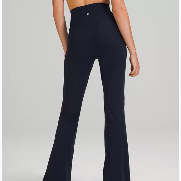 Lululemon Groove Pant SHR Flare Nulu - Picture 2 of 6